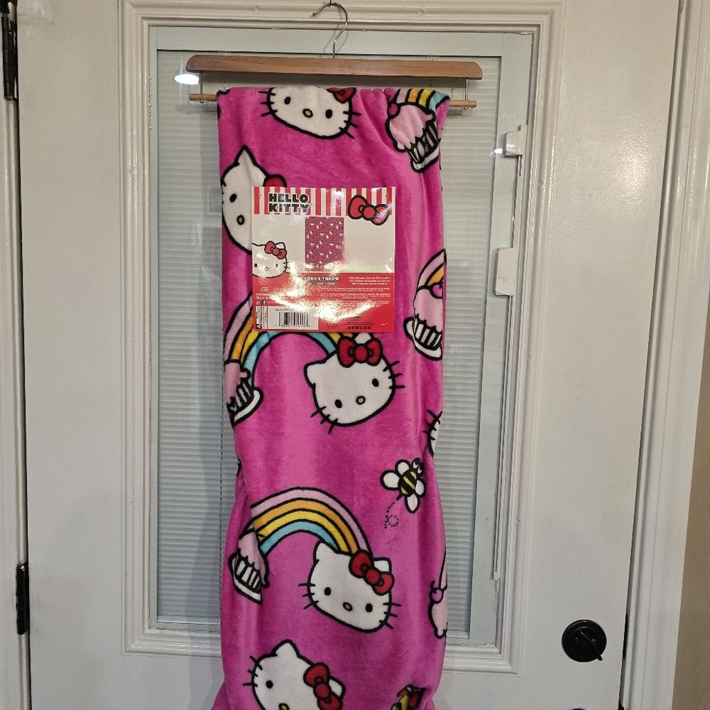 Hello Kitty Pink Blanket